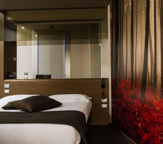 Imagen de la habitación del Hotel Pineta, Monsano. Foto 8