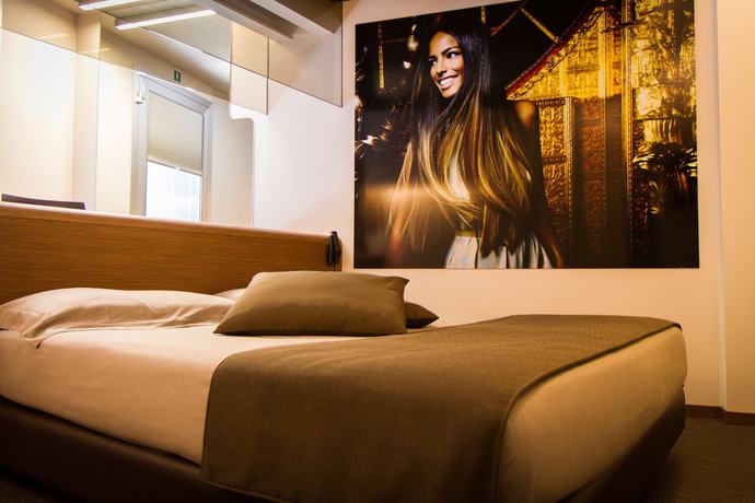 Imagen de la habitación del Hotel Pineta, Monsano. Foto 17