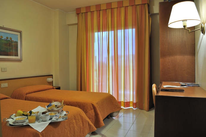 Imagen de la habitación del Hotel Pineta Palace. Foto 14