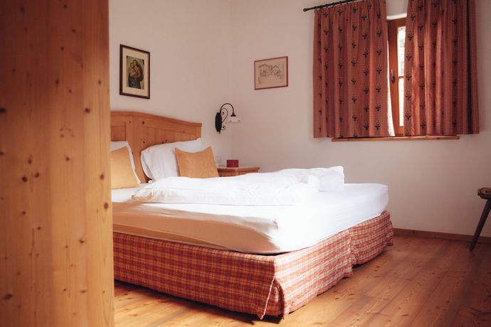 Imagen de la habitación del Hotel Pinetas Nature Wellness Resort. Foto 5
