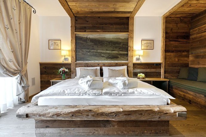 Imagen de la habitación del Hotel Pinetas Nature Wellness Resort. Foto 6