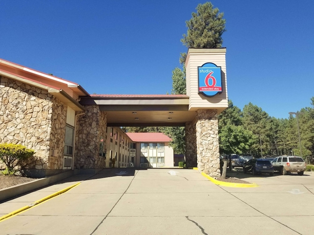 Imagen general del Hotel Pinetop Studio Suites. Foto 3