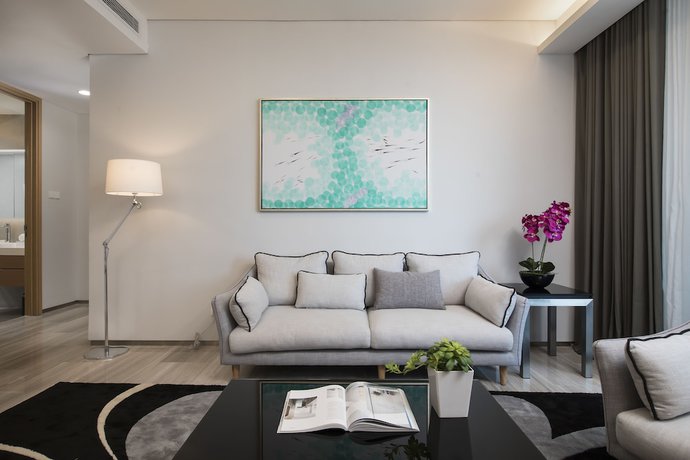 Imagen de la habitación del Hotel Pinetree Marina Resort. Foto 16