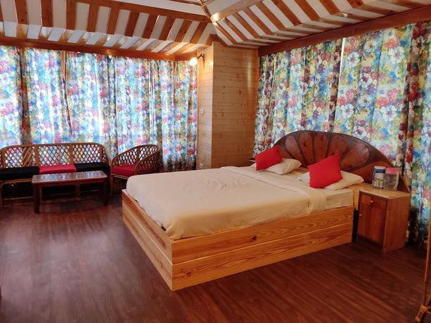 Imagen de la habitación del Hotel Pineview Shimla. Foto 16