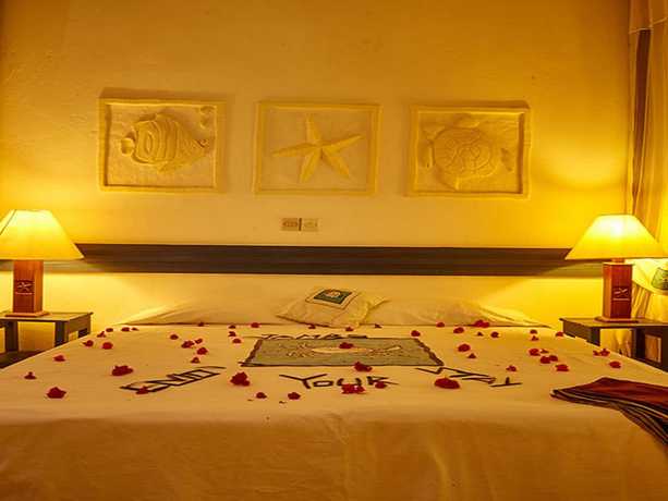 Imagen de la habitación del Hotel Pinewood Beach Resort And Spa. Foto 6