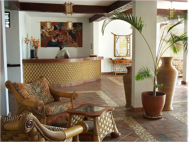 Imagen de los interiores del Hotel Pinewood Beach Resort And Spa. Foto 20