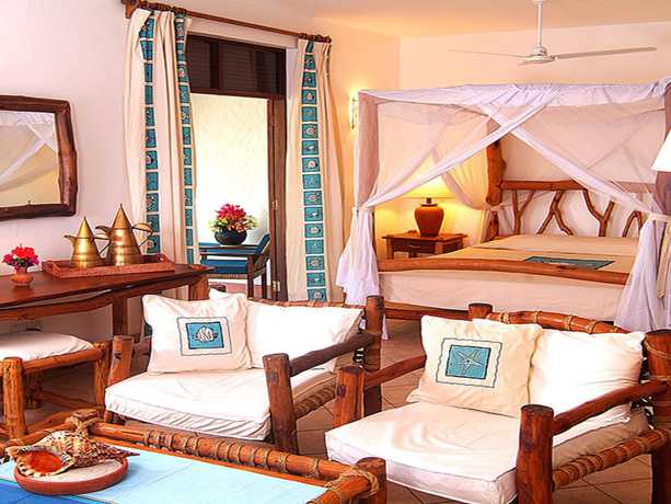 Imagen de la habitación del Hotel Pinewood Beach Resort And Spa. Foto 17