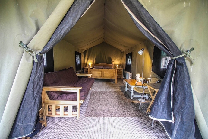 Imagen de la habitación del Hotel Pinewood Camping Pods - At Port Lympne Reserve. Foto 7