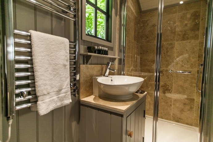 Imagen de la habitación del Hotel Pinewood Camping Pods - At Port Lympne Reserve. Foto 10