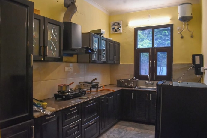 Imagen de la habitación del Hotel Pinewood Manor Kasauli. Foto 11