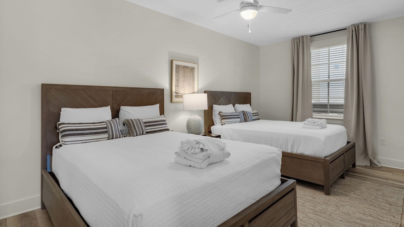 Imagen de la habitación del Hotel Pinewood30A. Foto 5