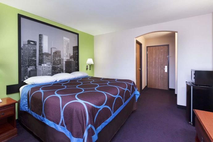 Imagen de la habitación del Hotel Piney Woods. Foto 10