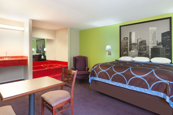 Imagen de la habitación del Hotel Piney Woods. Foto 11