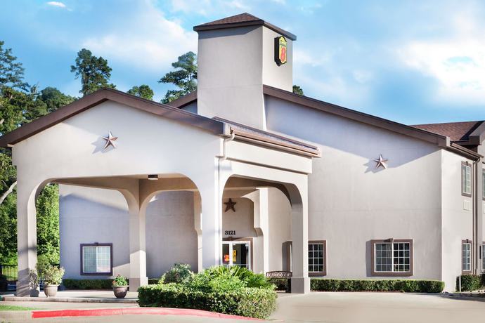 Imagen general del Hotel Piney Woods. Foto 2