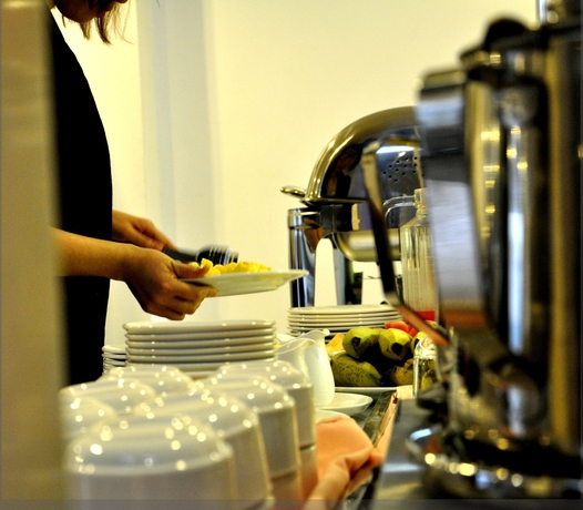 Imagen del bar/restaurante del Hotel Ping Hanoi. Foto 10