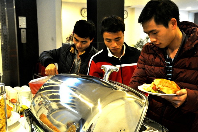 Imagen del bar/restaurante del Hotel Ping Hanoi. Foto 11