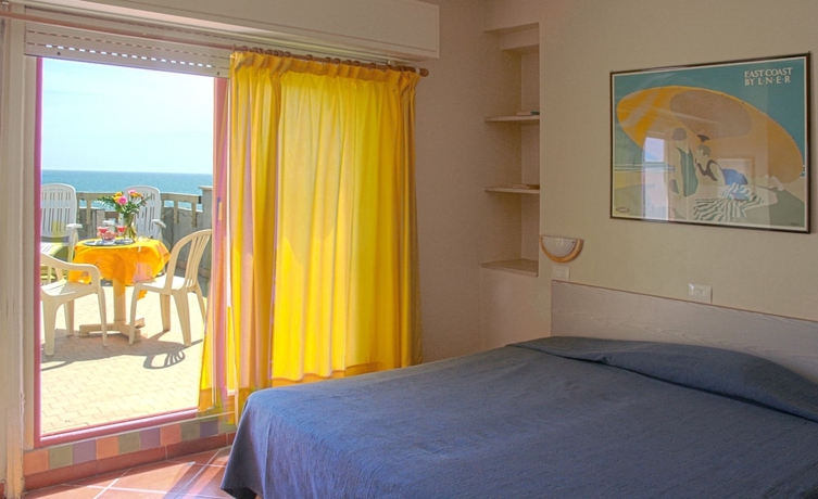 Imagen de la habitación del Hotel Ping Pong. Foto 7