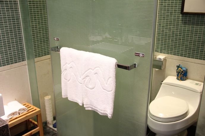 Imagen de la habitación del Hotel Pingtian Peninsula. Foto 3