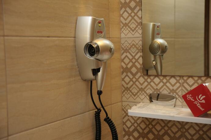 Imagen general del Hotel Pinguin. Foto 2