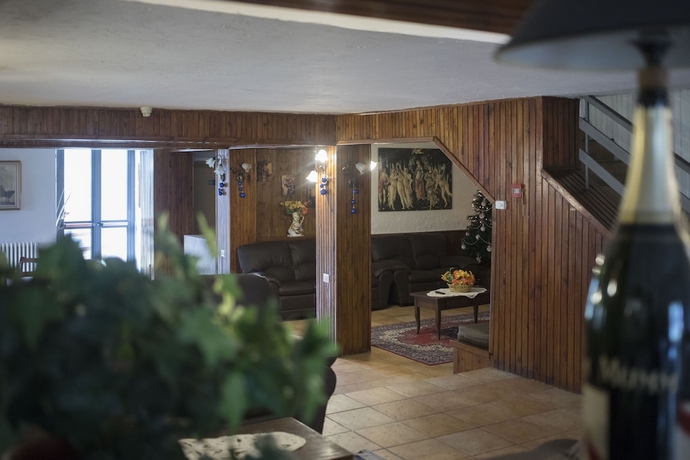 Imagen de los interiores del Hotel Pinguino. Foto 19
