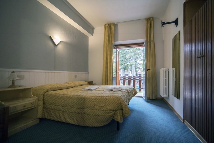 Imagen de la habitación del Hotel Pinguino. Foto 10