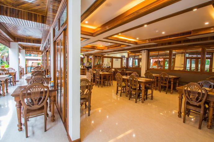 Imagen del bar/restaurante del Hotel Pingviman. Foto 4