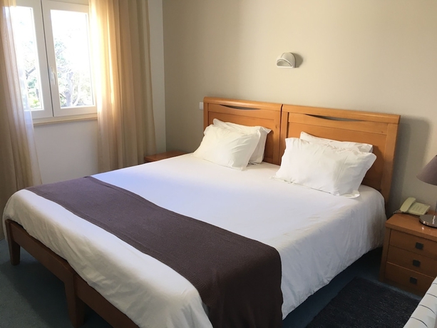 Imagen de la habitación del Hotel Pinhalmar. Foto 6
