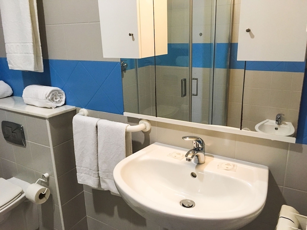 Imagen de la habitación del Hotel Pinhalmar. Foto 9