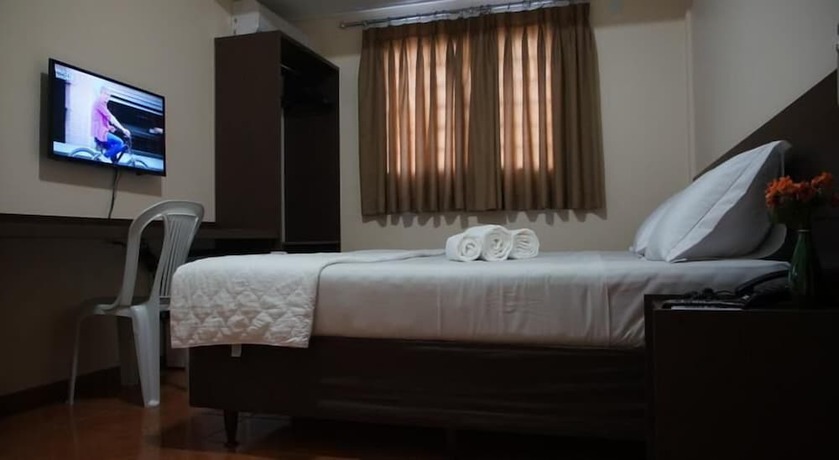 Imagen de la habitación del Hotel Pinheiros, Goiania. Foto 2
