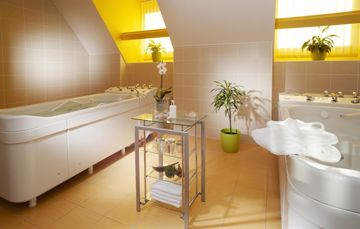 Imagen de los interiores del Hotel Pinia and Resort. Foto 13