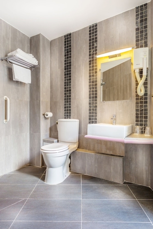 Imagen de la habitación del Hotel Pink, Bercy-Gare de Lyon. Foto 4