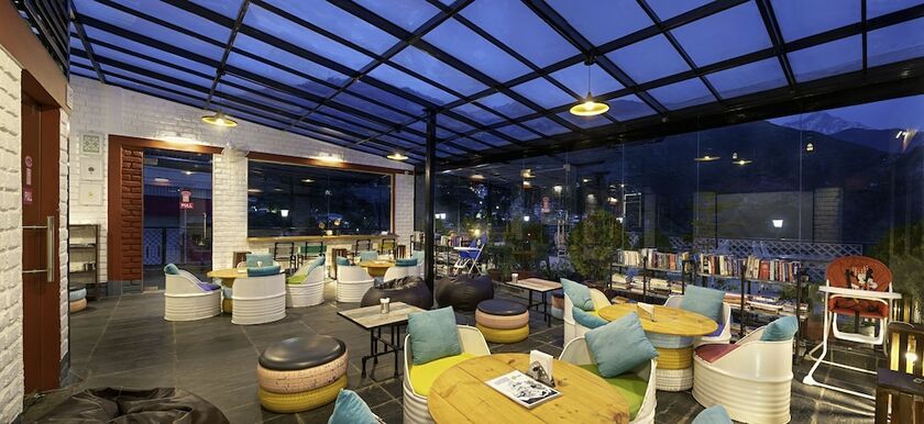 Imagen del bar/restaurante del Hotel Pink House. Foto 2