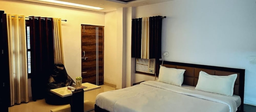Imagen general del Hotel Pink Paradise Gorakhpur. Foto 1