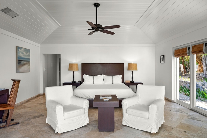 Imagen de la habitación del Hotel Pink Sands Resort. Foto 6