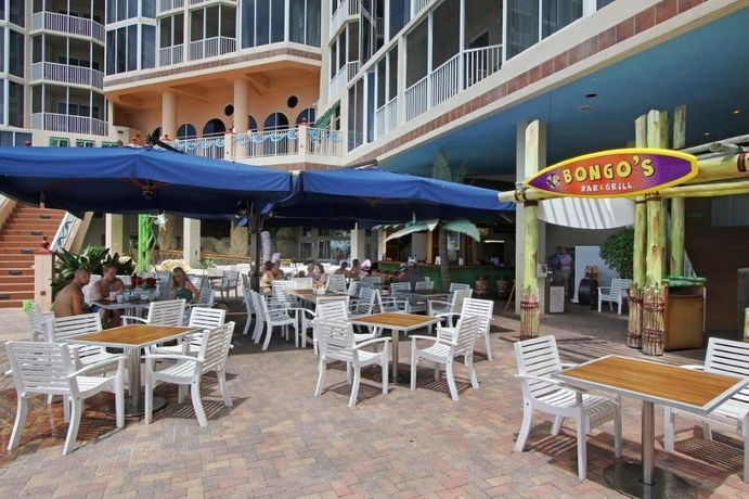Imagen del bar/restaurante del Hotel Pink Shell Beach Resort and Marina. Foto 3