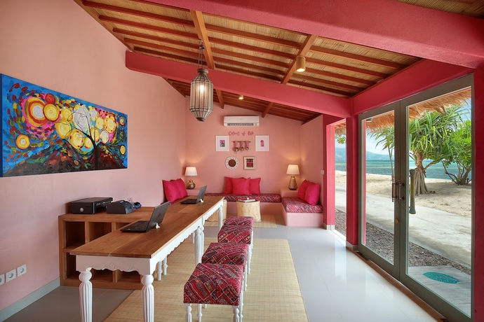 Imagen de los interiores del Hotel Pinkcoco Gili Air. Foto 19