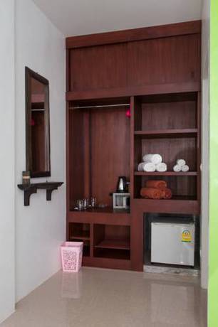 Imagen de la habitación del Hotel Pinky Bungalow Resort. Foto 5