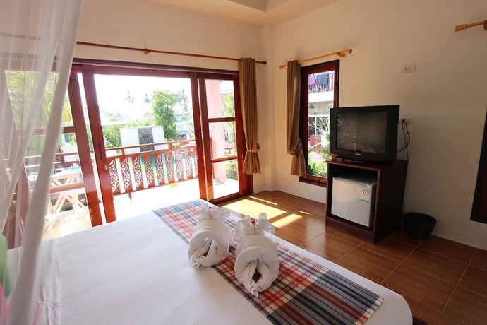 Imagen de la habitación del Hotel Pinky Bungalows Resort. Foto 8