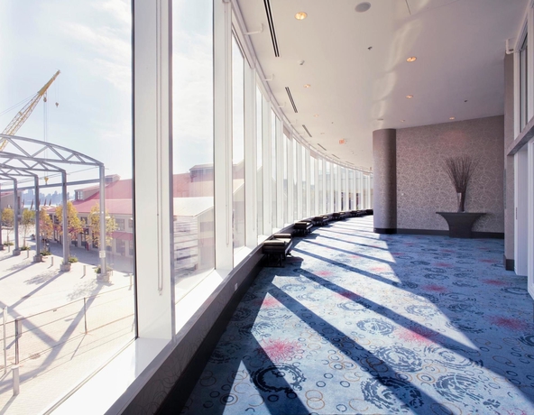 Imagen de los interiores del Hotel Pinnacle At The Pier. Foto 14