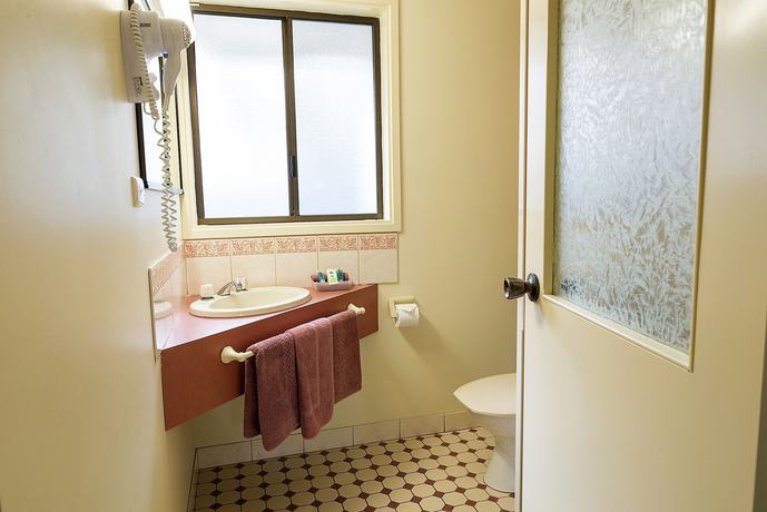 Imagen de la habitación del Hotel Pinnacle Holiday Lodge. Foto 11