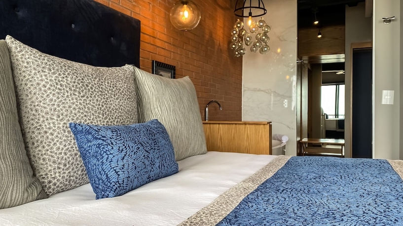 Imagen de la habitación del Hotel Pinnacle Resorts 179 - Adults Only. Foto 10