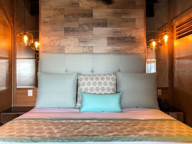 Imagen de la habitación del Hotel Pinnacle Resorts 179 - Adults Only. Foto 16
