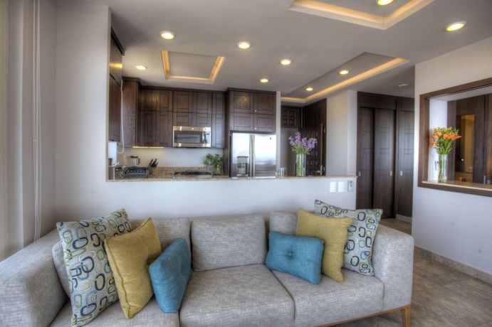 Imagen de la habitación del Hotel Pinnacle Resorts 180. Foto 2