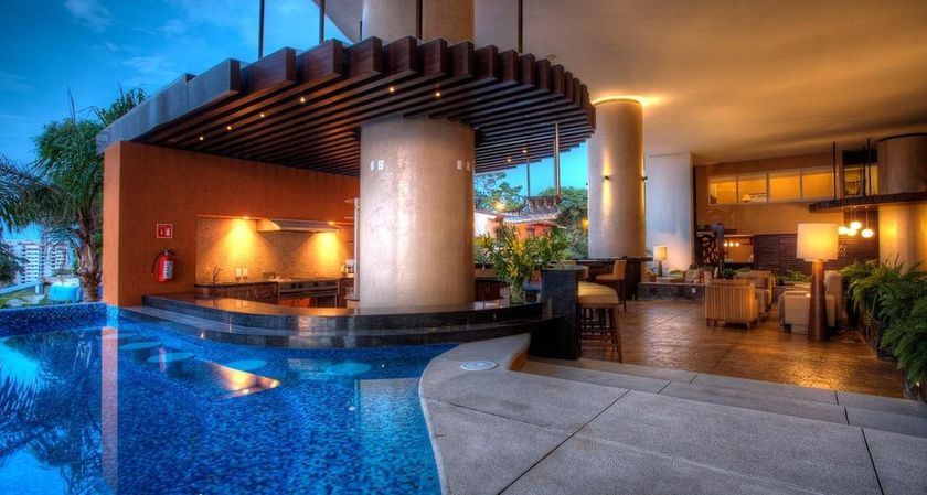 Imagen de los exteriores del Hotel Pinnacle Resorts 180. Foto 8