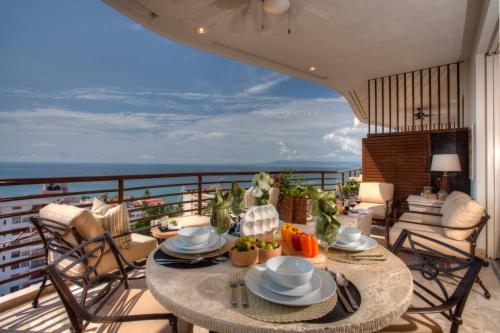 Imagen de la habitación del Hotel Pinnacle Resorts 180. Foto 6