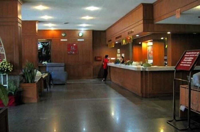 Imagen de los interiores del Hotel Pinnacle Satun Wangmai. Foto 9