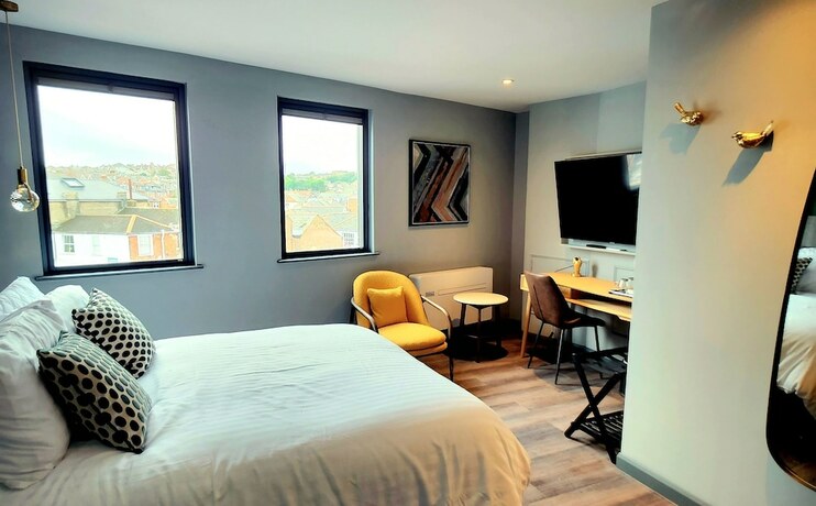 Imagen de la habitación del Hotel Pinnacle Suites, Cowes. Foto 11