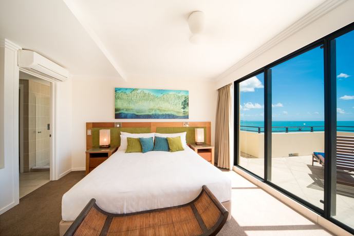 Imagen de la habitación del Hotel Pinnacles Resort. Foto 5