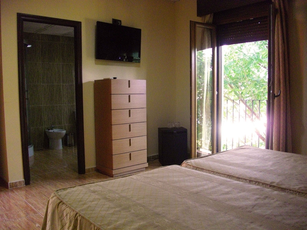 Imagen de la habitación del Hotel Pinomar, Puerto de Santa María. Foto 6