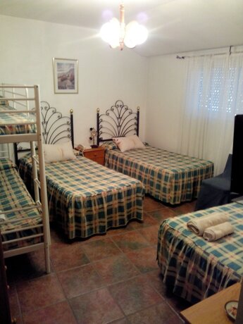 Imagen de la habitación del Hotel Pi&ntilde;era. Foto 16